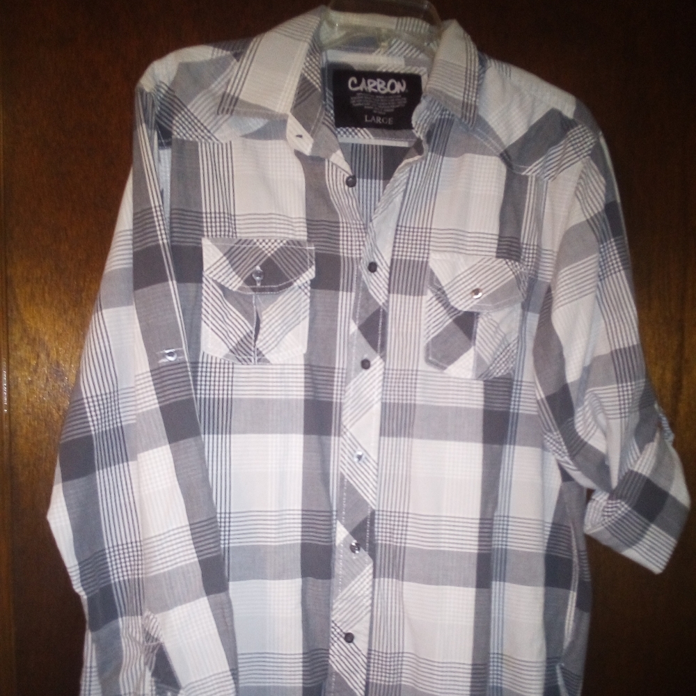 Men's Gray plaid shirt